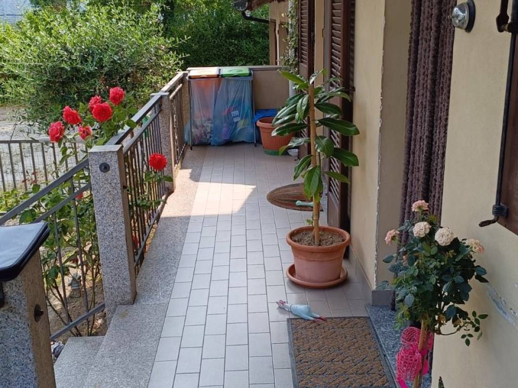 Villa a Cassolnovo in Via Montebello - Foto 4