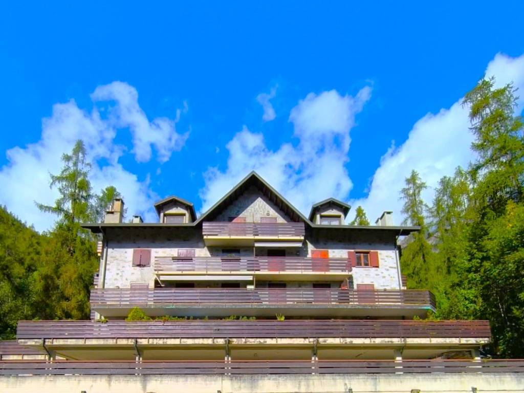 Appartamento a Chiesa in valmalenco in Via Franco Sampietro - Foto 3