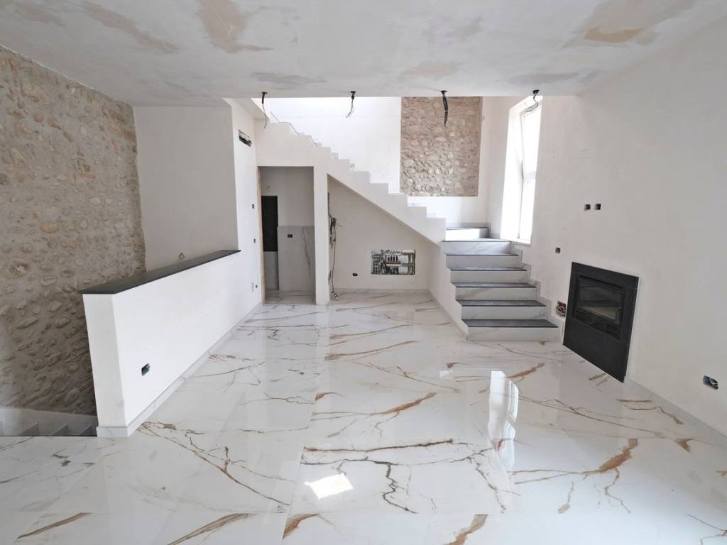 Appartamento a Villafranca di verona in Via Edmondo De Amicis - Foto 4