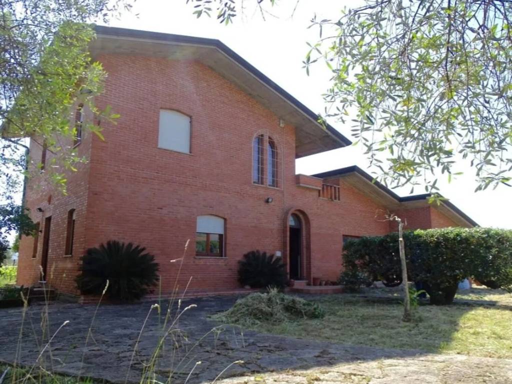 Villa a Luni in Urb. Luni Antica Luni Scavi - Foto 2