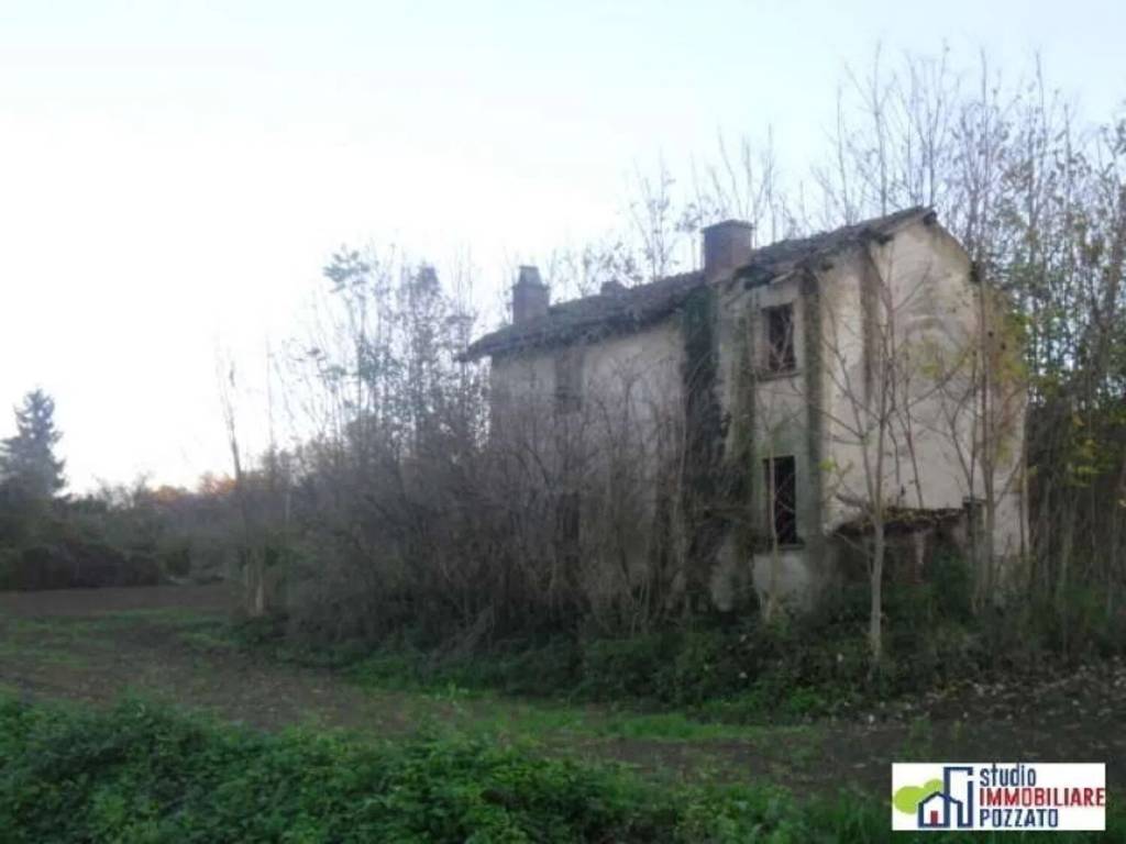 Rustico / casale a Casteggio - Foto 2
