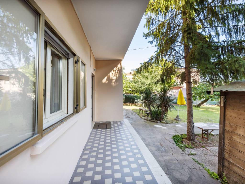 Appartamento a Riccione in Viale Abruzzi, 6 - Foto 3