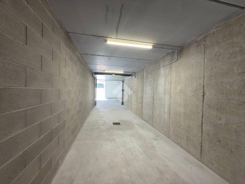 Box / garage a Tirano in Via Monte Padrio, 6 - Foto 3