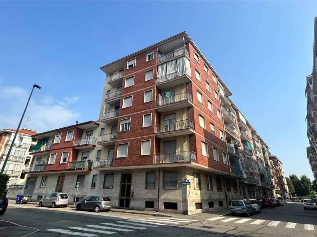 Appartamento a Nichelino in Via Giordano , 8 - Foto 3