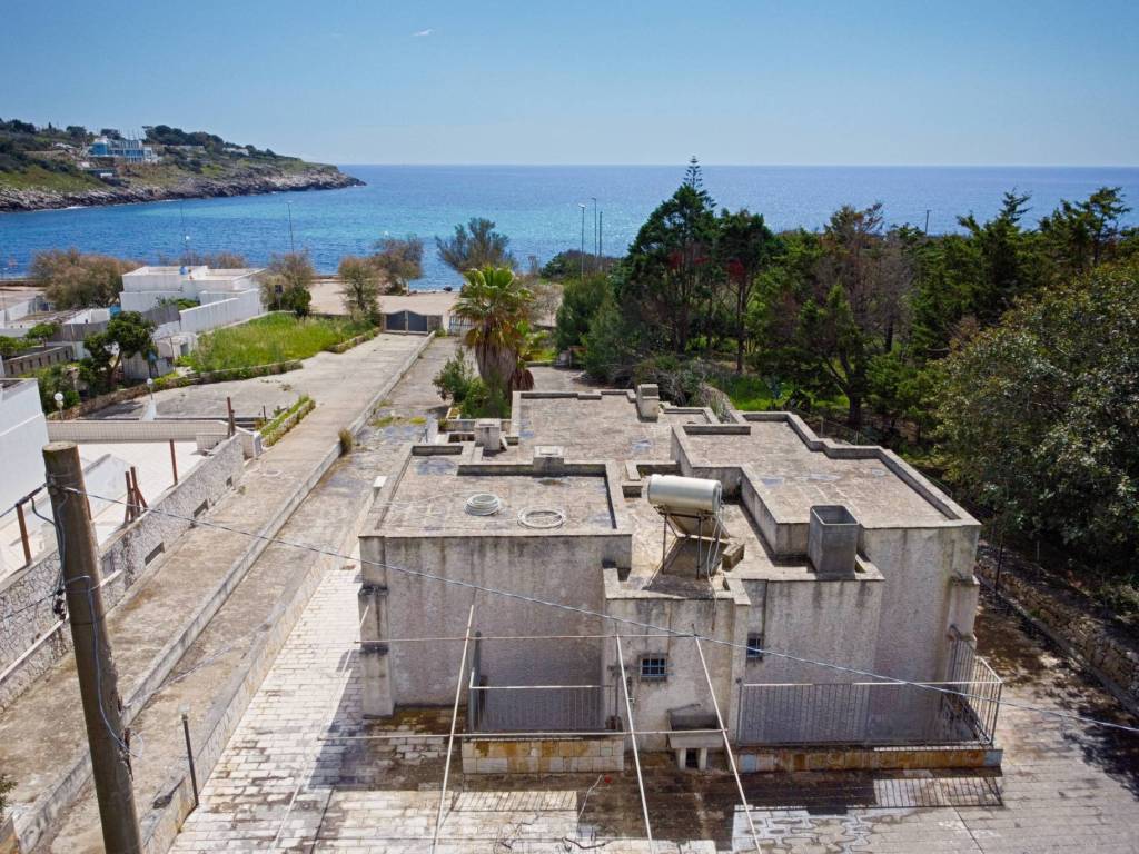 Villa a Castrignano del capo in Strada Provinciale Gallipoli Leuca - Foto 2