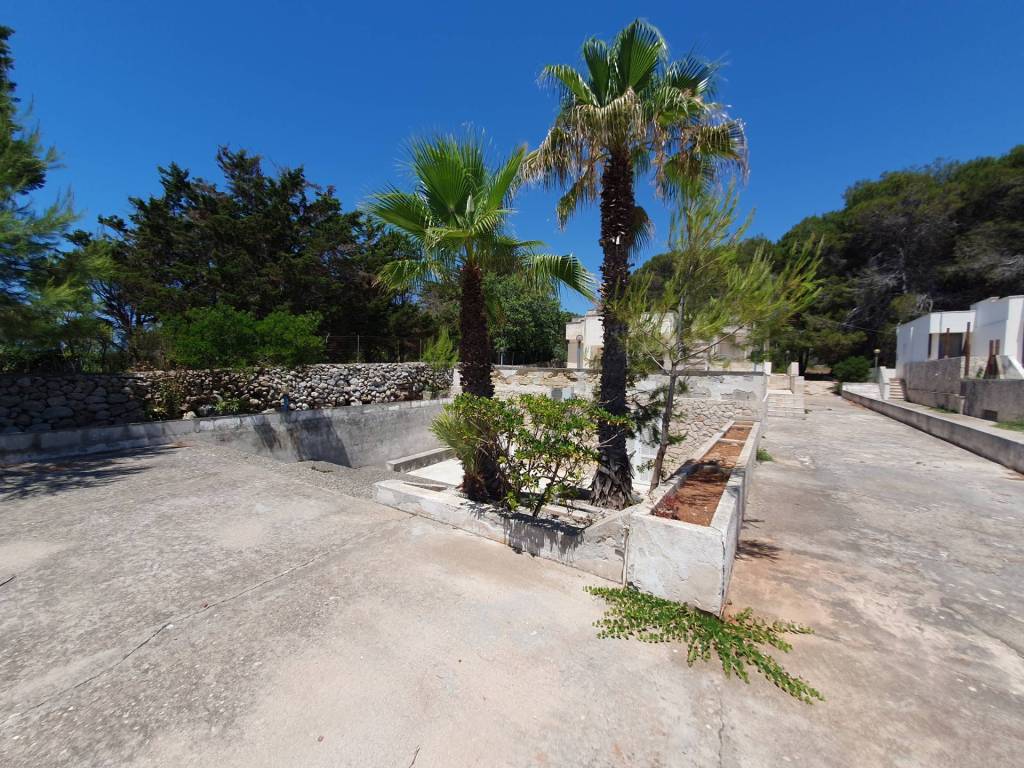 Villa a Castrignano del capo in Strada Provinciale Gallipoli Leuca - Foto 5