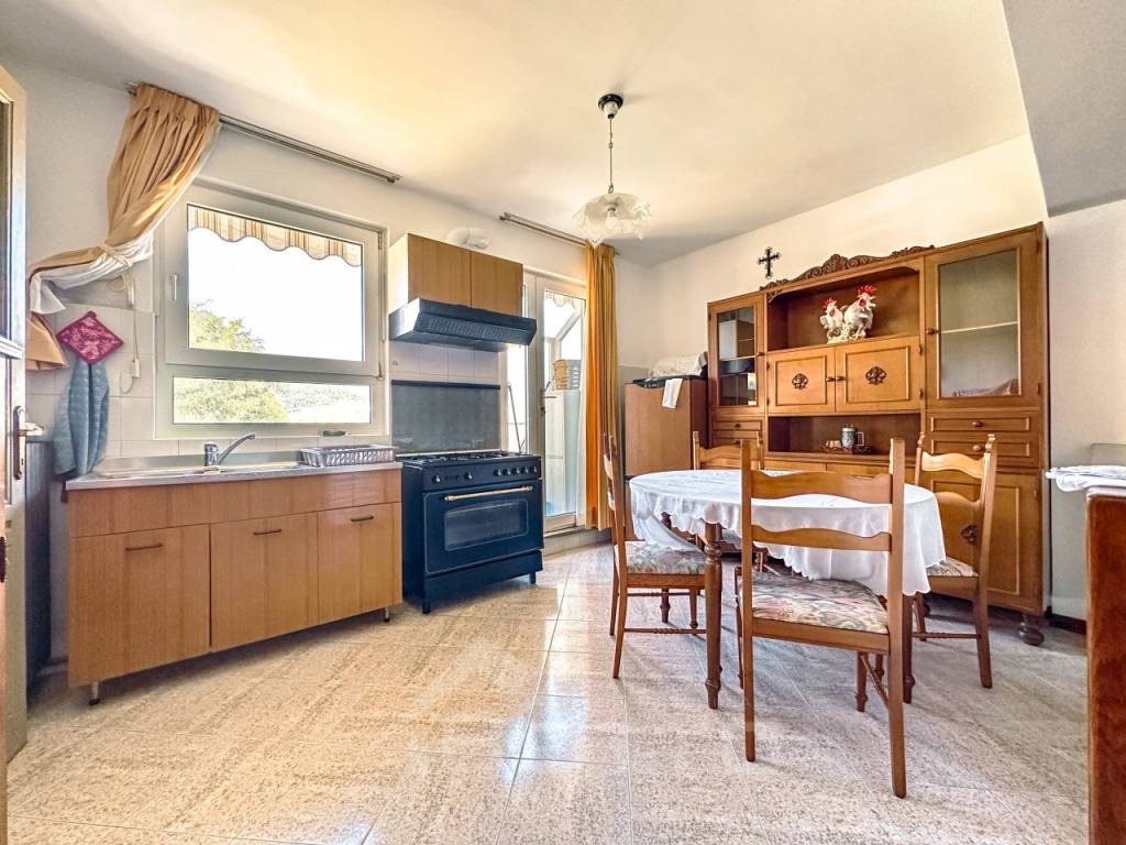 Appartamento a Borgosesia in via delle fontane 44 - Foto 4