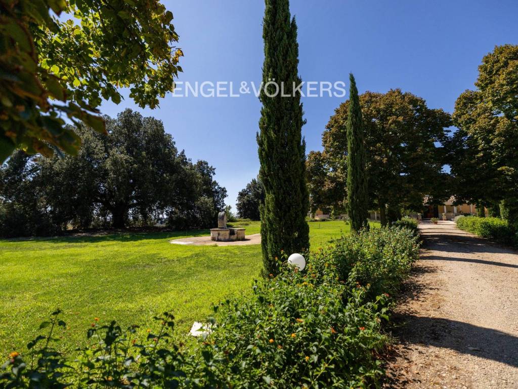 Villa a Trepuzzi in Via Sant'Elia, 266 - Foto 2