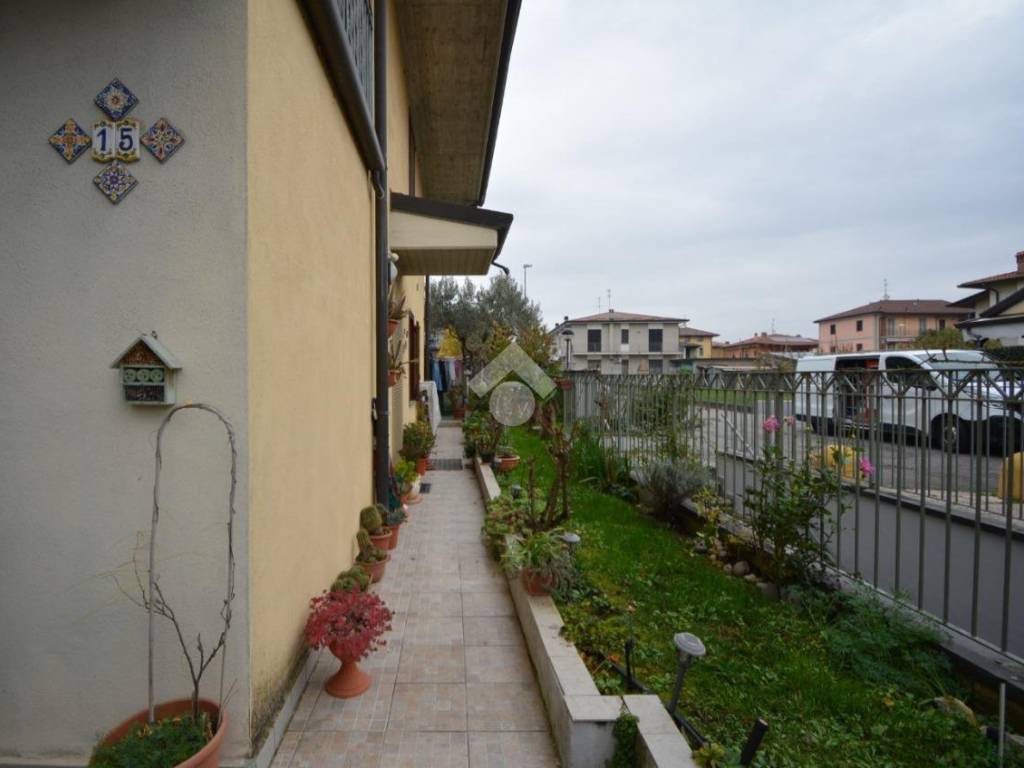 Appartamento a Brembate in Via delle gerre, 15 - Foto 2