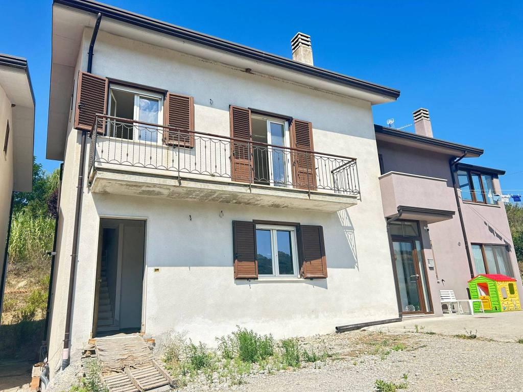 Villetta a schiera a Pignola in Contrada Campo di Giorgio - Foto 3