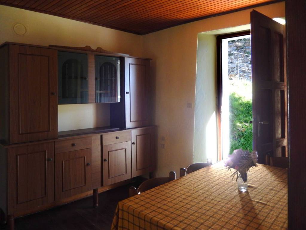Villa a Trarego viggiona in Via Don Pietro Vandoni, 1 - Foto 3