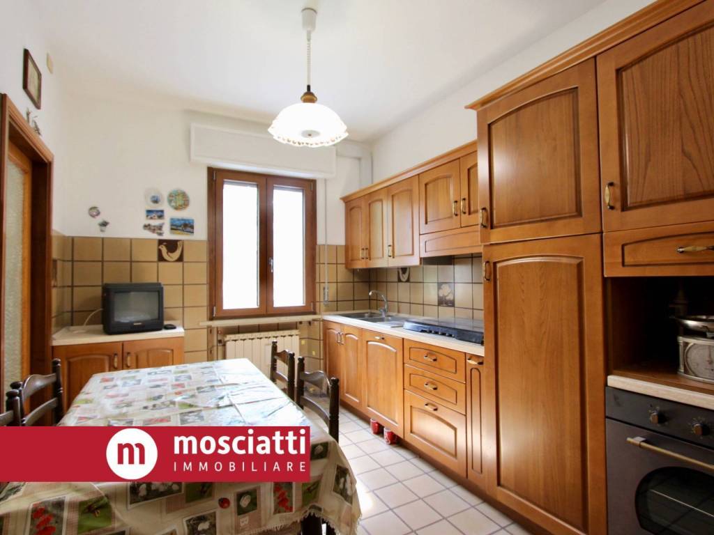 Appartamento a Matelica in Via Enrico Fermi, 2 - Foto 4