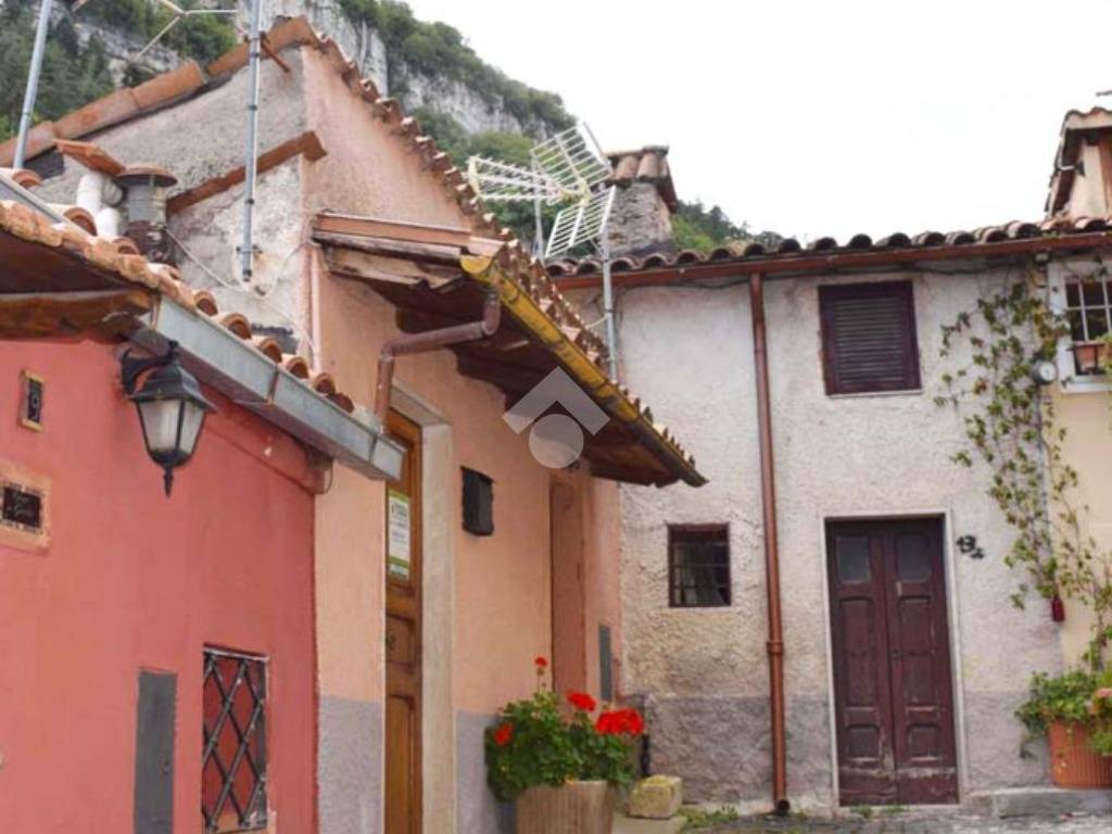 Casa indipendente a Tagliacozzo in VICO MOLINI, 11 - Foto 2