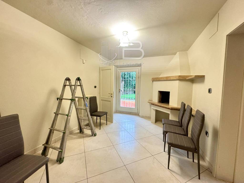 Villa a Massa e cozzile in Via Ferdinando Magellano - Foto 5