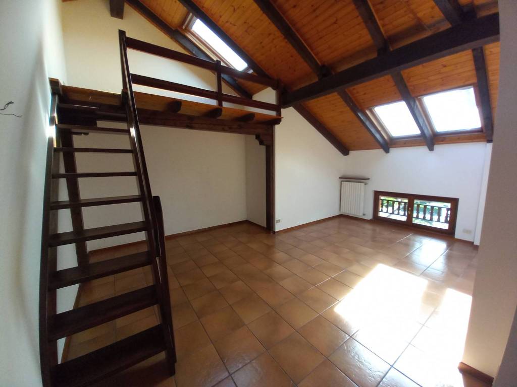 Attico / mansarda a Quarona in Via Giacomo Massarotti, 30 - Foto 3