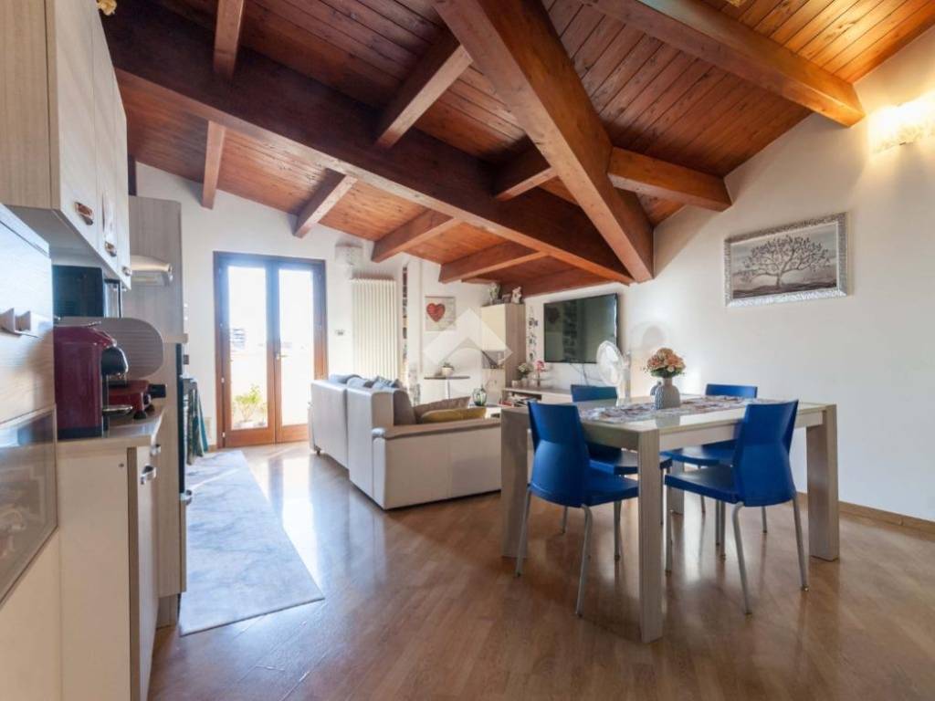 Appartamento a Roseto degli abruzzi in Via nazionale adriatica - Foto 2