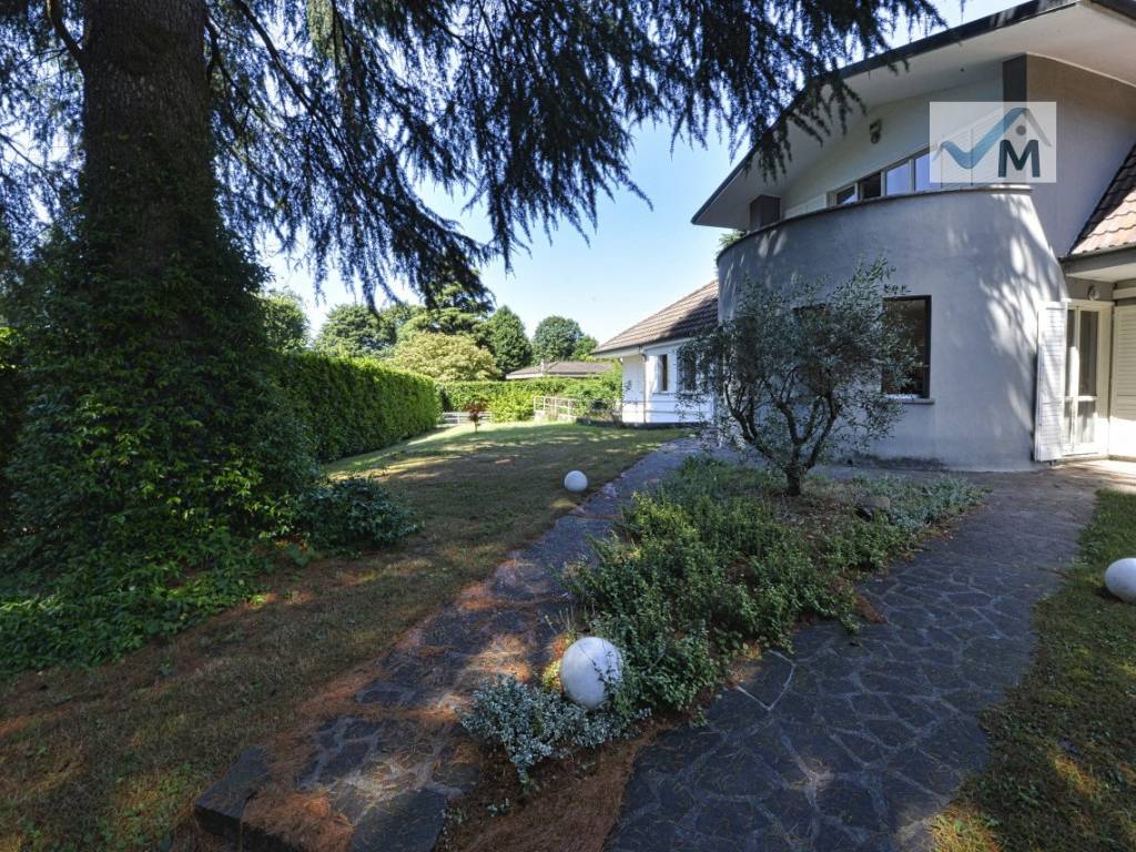 Villa a Carimate in VIA DELLA CHIOCCIOLA 49 - Foto 2