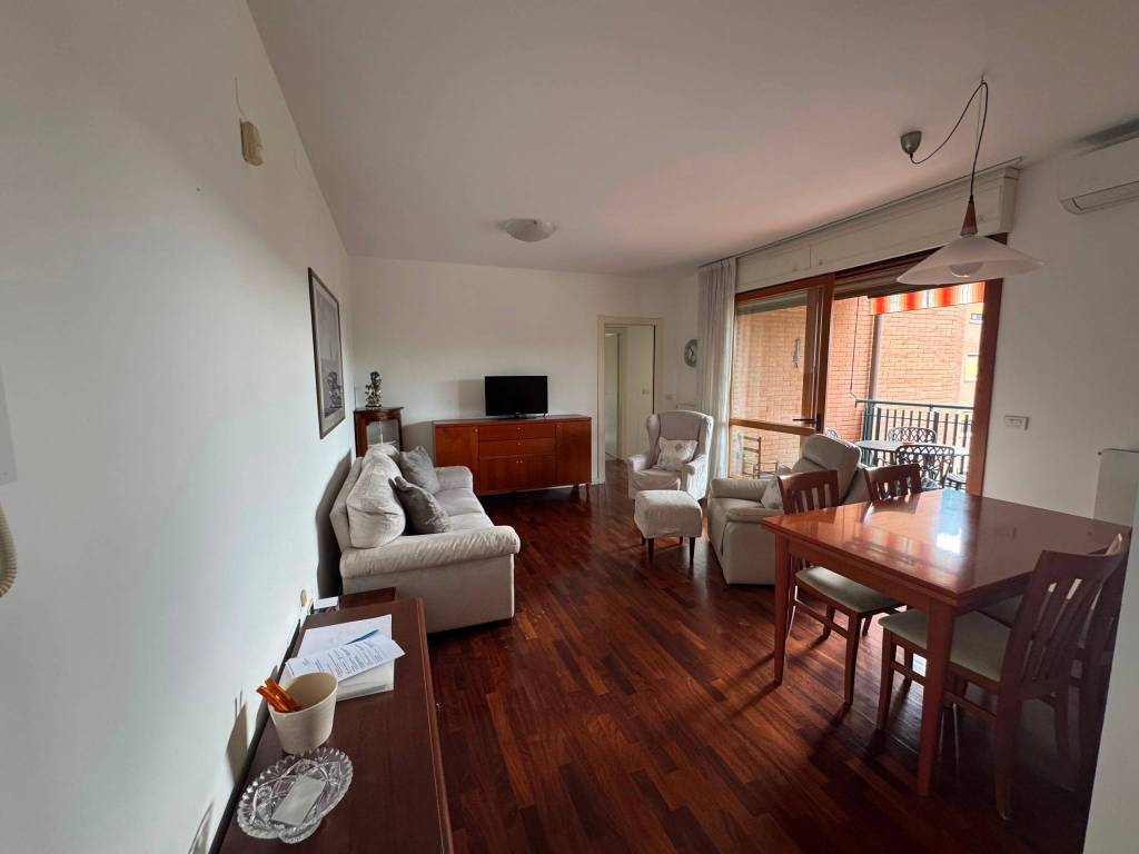 Appartamento a Casalecchio di reno in Via Cardinale Giacomo Lercaro - Foto 5