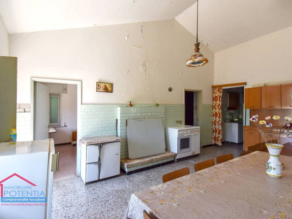 Rustico / casale a Potenza picena in Contrada Asola - Foto 5