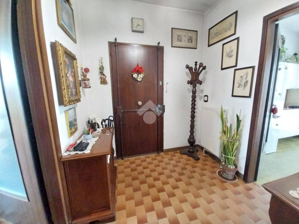 Appartamento a Verona in Via Monreale, 1 - Foto 2