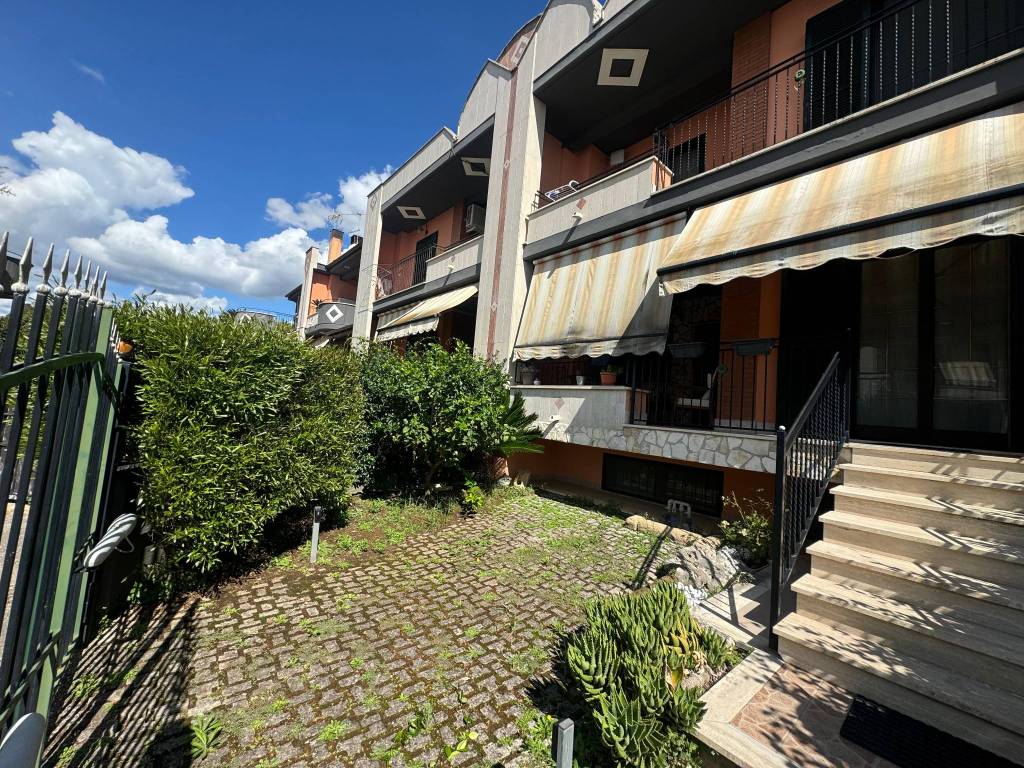 Villetta a schiera a Cisterna di latina in Via Mediana per Cisterna, 19 - Foto 5