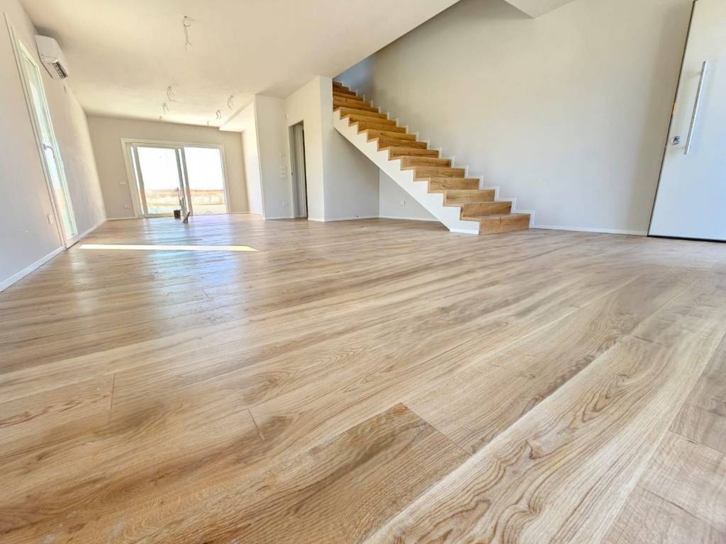 Villa a Montebelluna in Via Roma, 35 - Foto 3