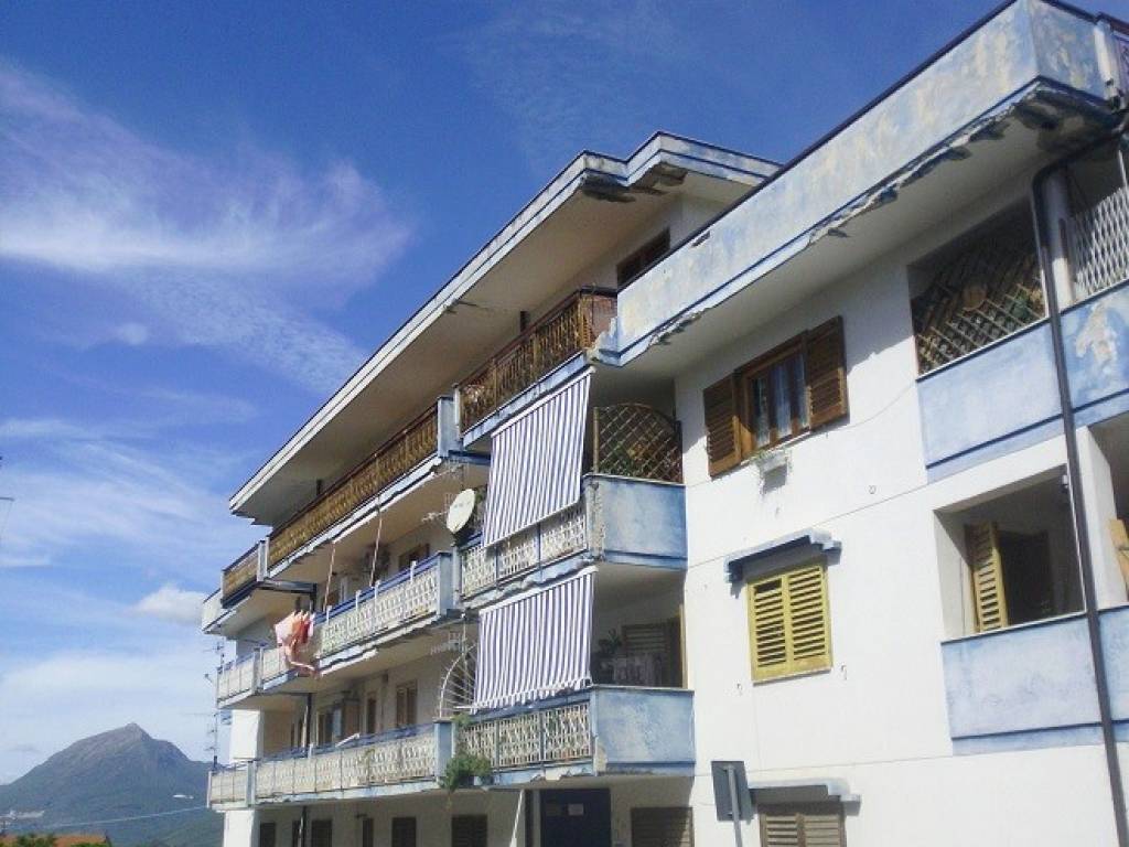 Appartamento a Montecorvino rovella in Via Campania, 24 - Foto 2