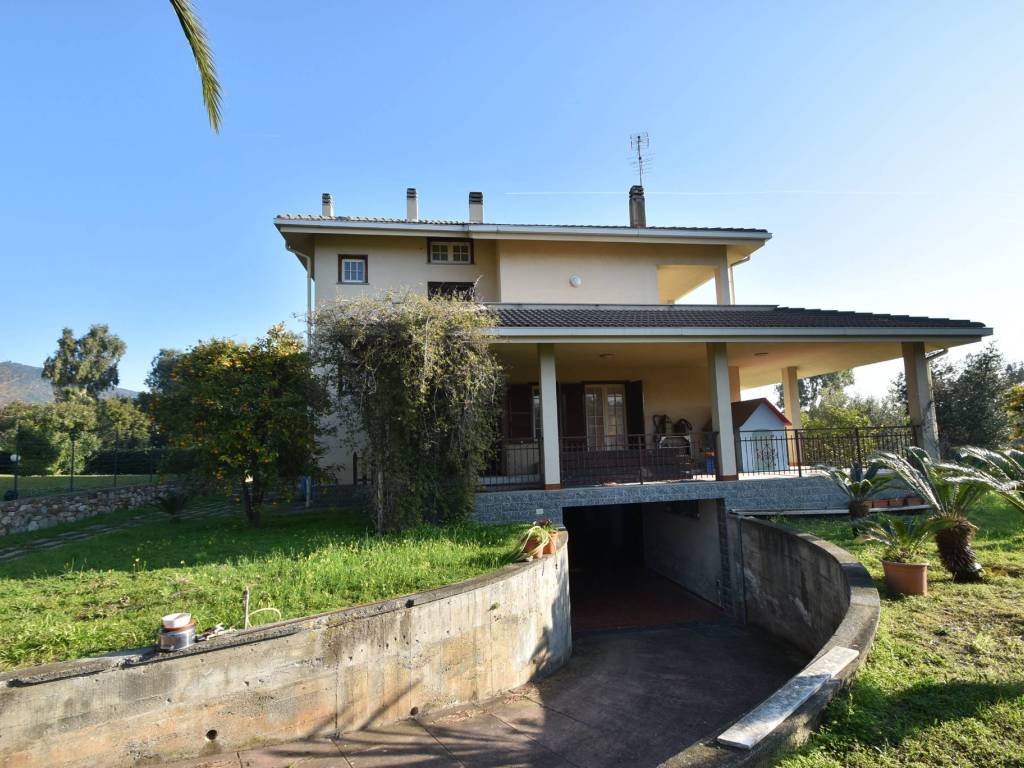 Villa a Loano in Via dei Gazzi - Foto 3