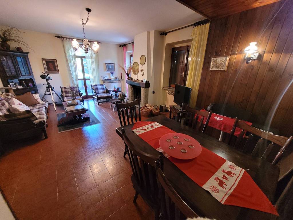 Appartamento a Castione della presolana in Via Bortolo Belotti - Foto 4