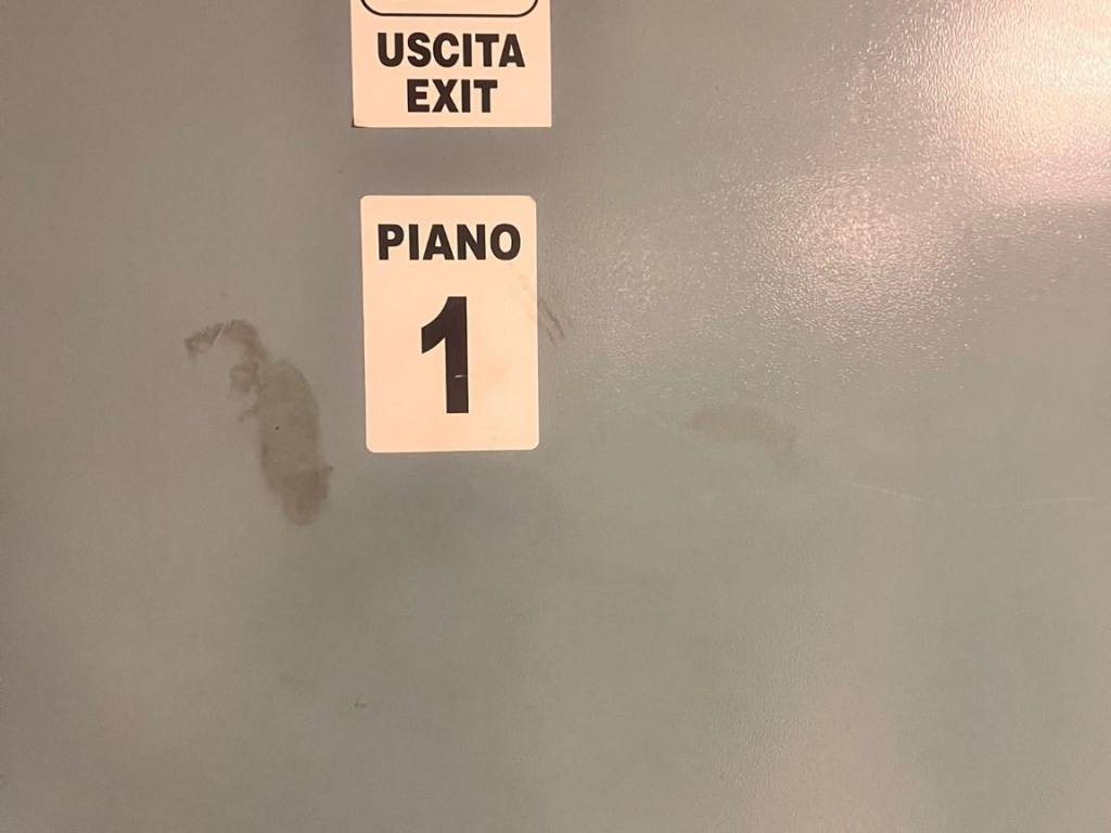 Box / garage a La spezia in Via Francesco Crispi, 103 - Foto 3