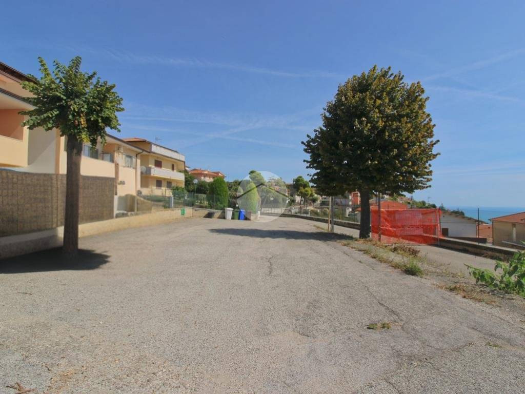 Terreno a Roseto degli abruzzi in Via Corso Umberto I - Foto 4