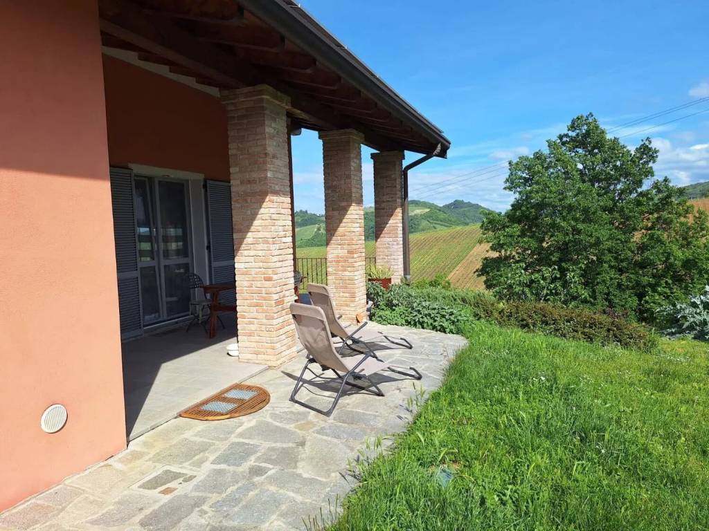 Villa a Casteggio in Via Roma, 1 - Foto 2