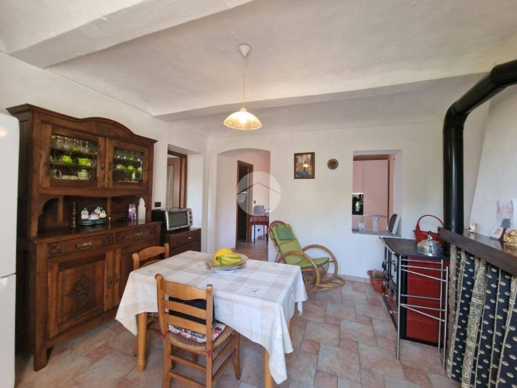 Casa indipendente a Cantarana in Regione Torrazzo, 19 - Foto 4