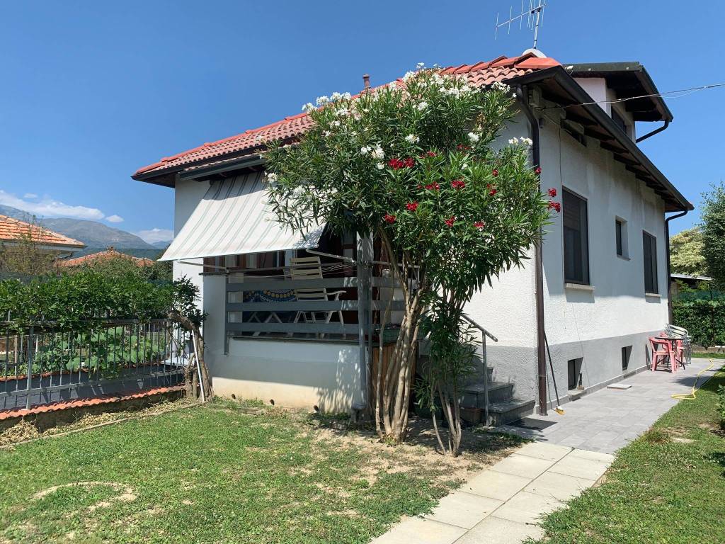 Casa indipendente a Ivrea in Via Bollengo - Foto 5