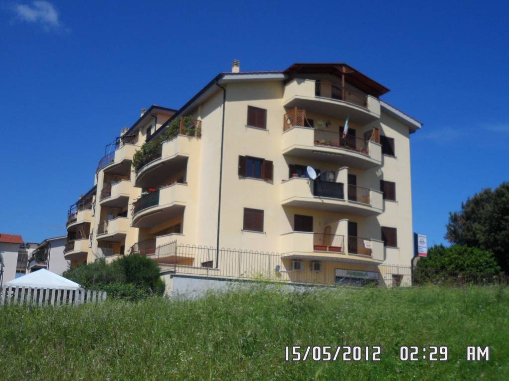Box / garage a Bracciano in Via delle Magnolie - Foto 3