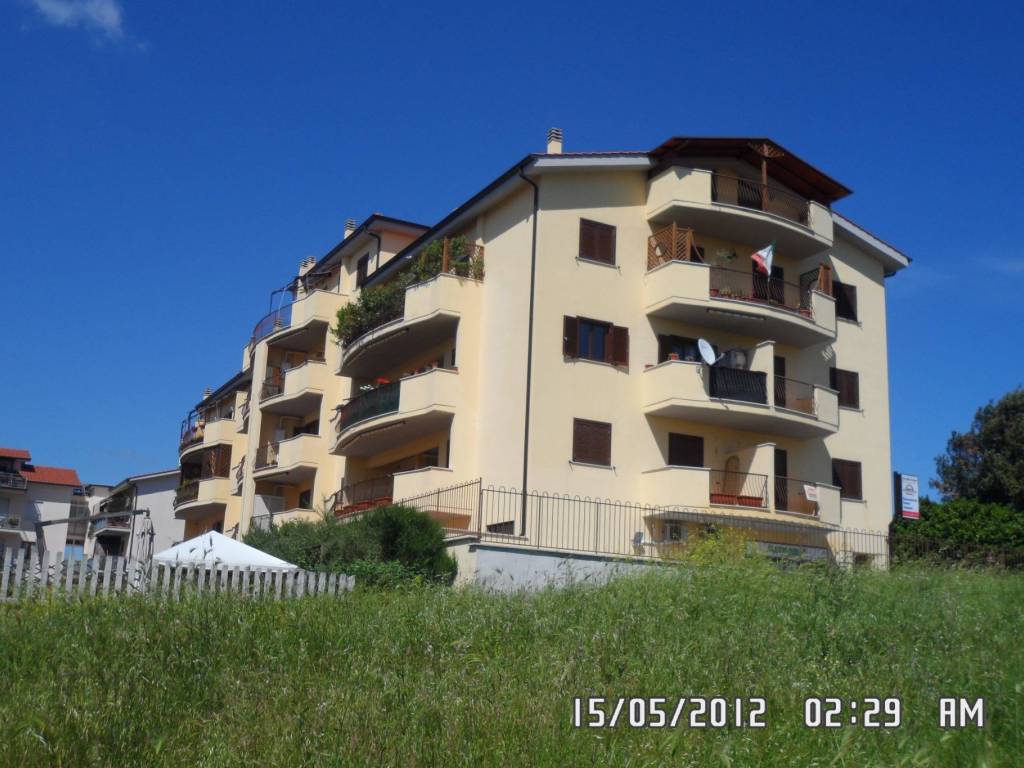 Box / garage a Bracciano in Via delle Magnolie - Foto 4