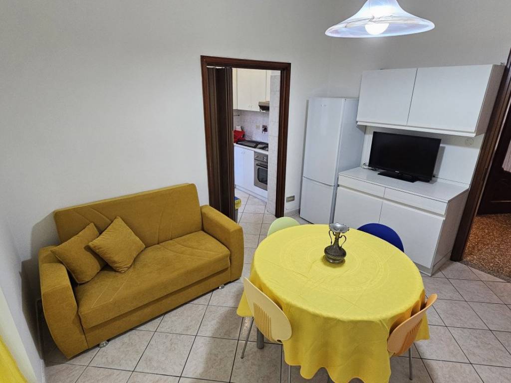 Appartamento a Asti in VIA CROCE VERDE 1 - Foto 5