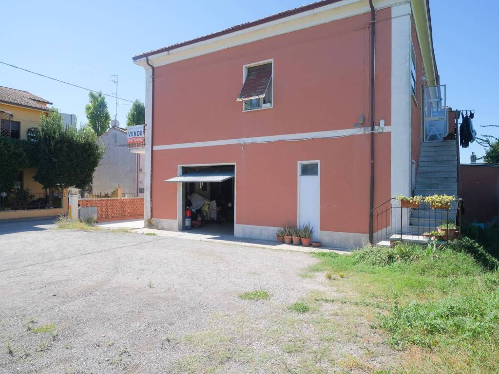 Casa indipendente a Fano in Via Fanella - Foto 2