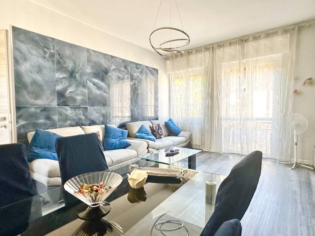 Appartamento a Samarate in Via Giuseppe Garibaldi, 8 - Foto 4