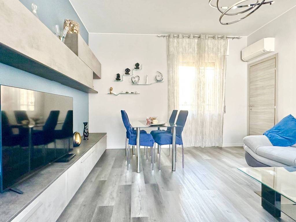 Appartamento a Samarate in Via Giuseppe Garibaldi, 8 - Foto 5