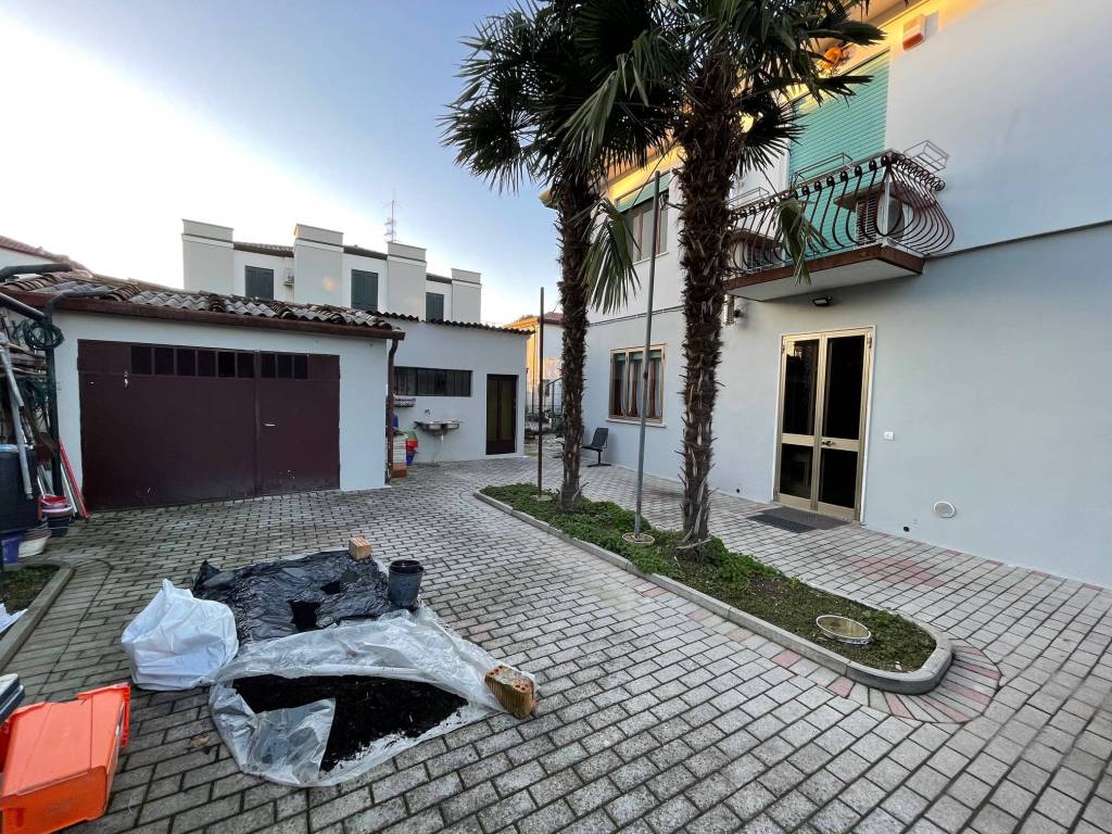 Villa a Mira in Via Caleselle di San Pietro - Foto 2