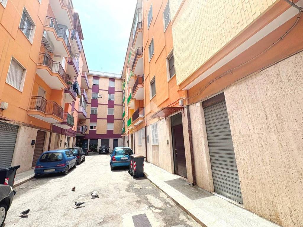 Appartamento a Barletta in Via monsignor angelo raffaele dimiccoli, 141 - Foto 2