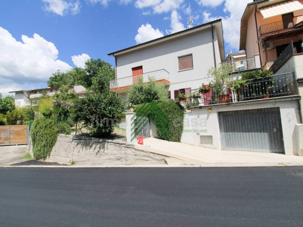 Appartamento a Teramo in Via Scalepicchio, 24 - Foto 2