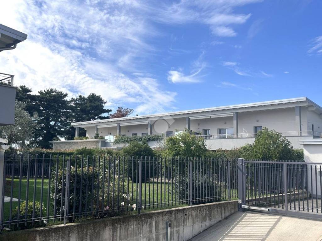 Appartamento a Merate in Via 25 Aprile, 153 - Foto 3