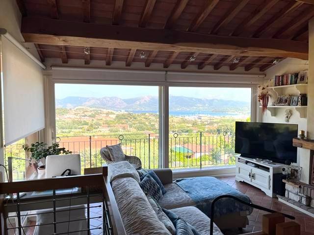 Villa a Portoferraio in via Benvenuto Cellini - Foto 5