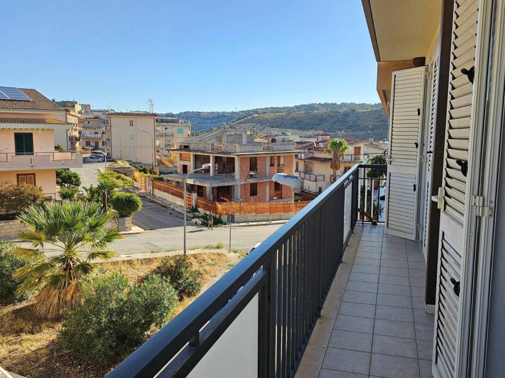 Appartamento a Scicli in Via Antonio Segni, 41 - Foto 4