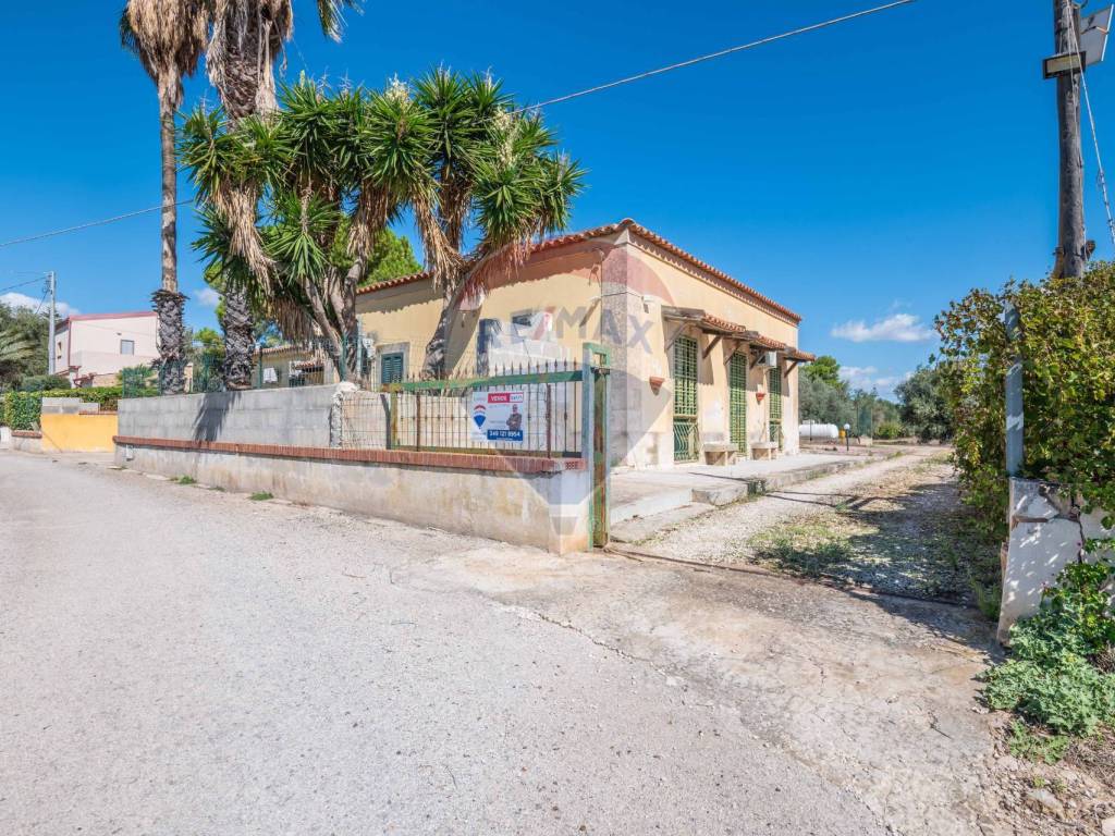 Villa a Comiso in CONTRADA DESERTO, 227 - Foto 2