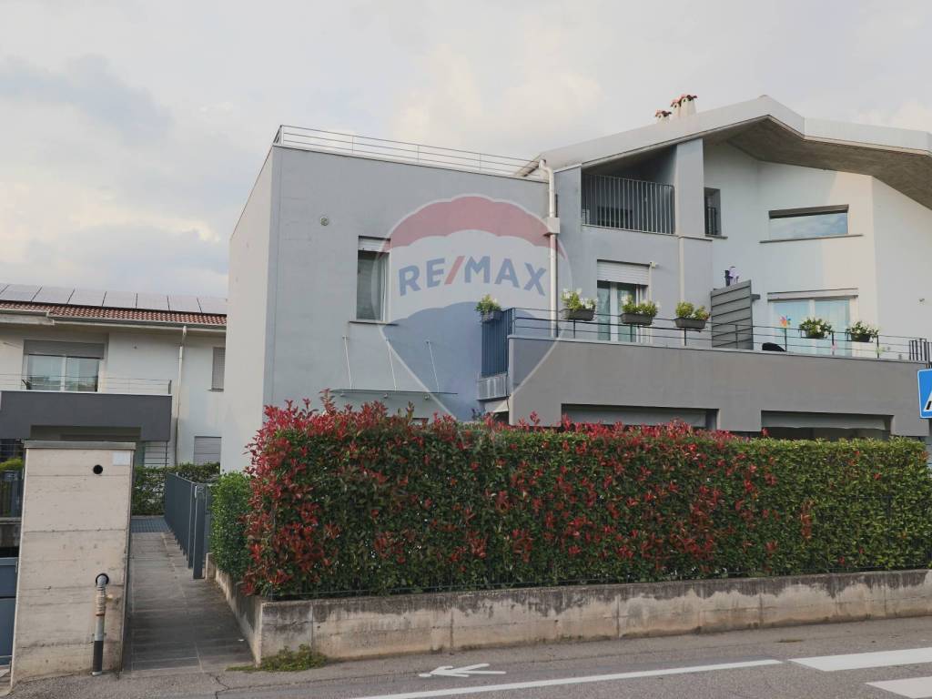 Villa a Brembate in via A. La Marmora, 24 - Foto 2