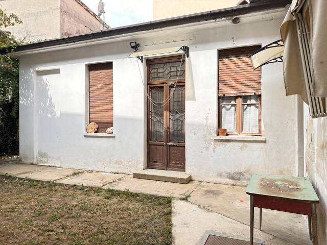 Casa indipendente a Ferno in Via Giuseppe Mazzini, 2 - Foto 4