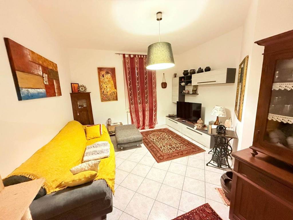 Appartamento a Fermignano in Via Trento e Trieste - Foto 2